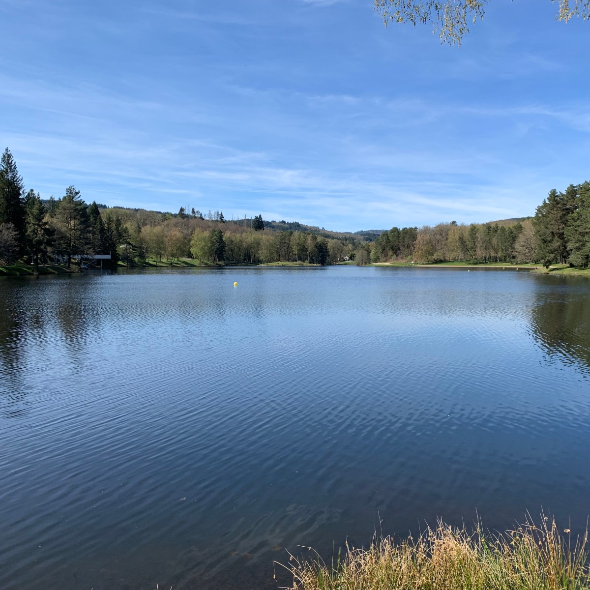 Les océans du monde pour un lac en&nbsp;Corrèze